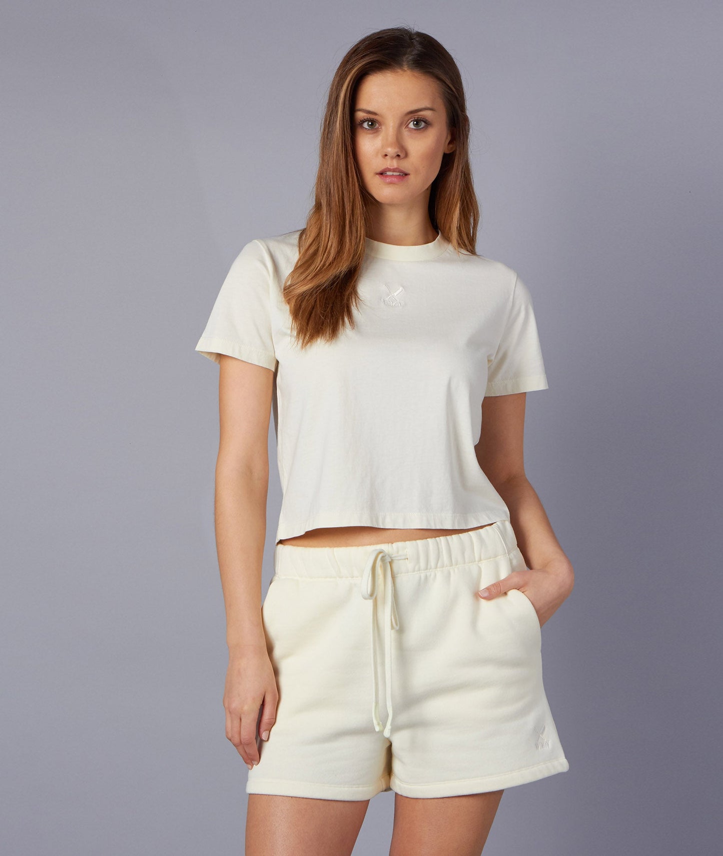WMN Cropped Round Neck